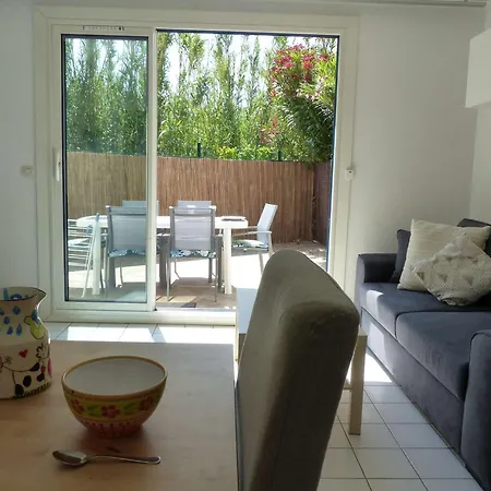 Σπίτι διακοπών Mazet Climatise Avec Terrasse Au Lavandou - Fr-1-308-78 *