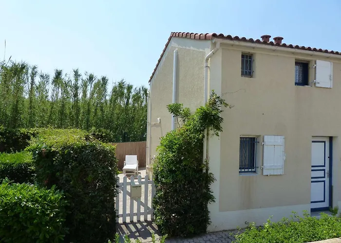 Mazet Climatise Avec Terrasse Au Lavandou - Fr-1-308-78 Semesterbostad